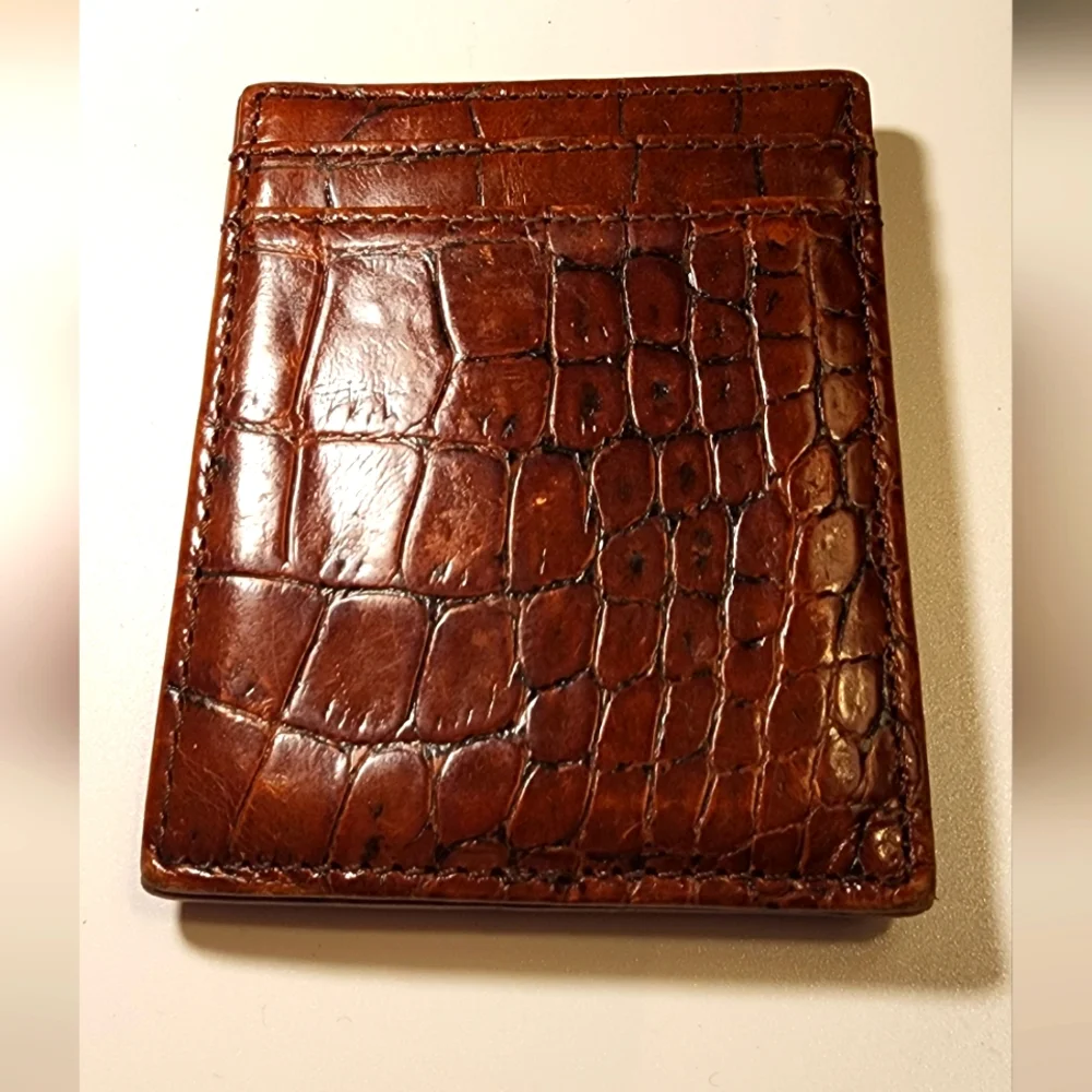 Men's 100% Gator Money Clip/Two Card Slot Wallet. New. Deal! Cognac